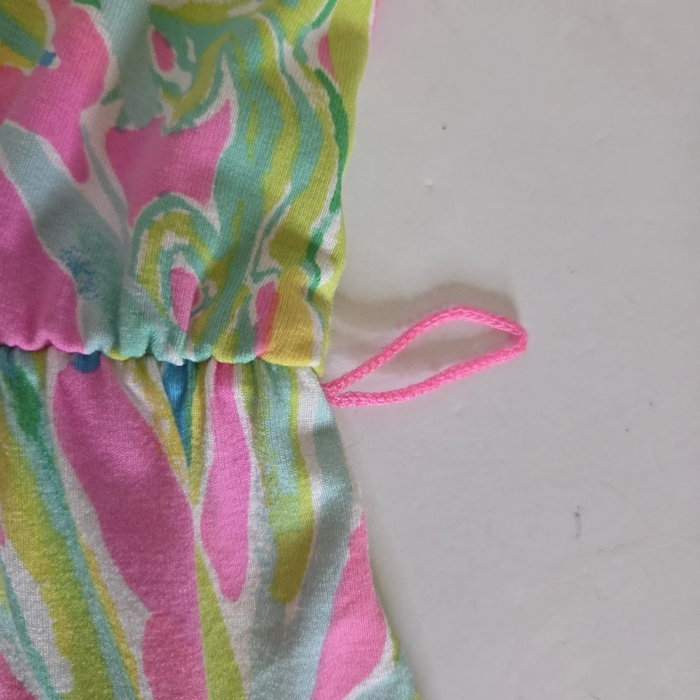 Lilly Pulitzer Marilyn Romper Royal Lime Tiki Print Size M - Picture 7 of 10